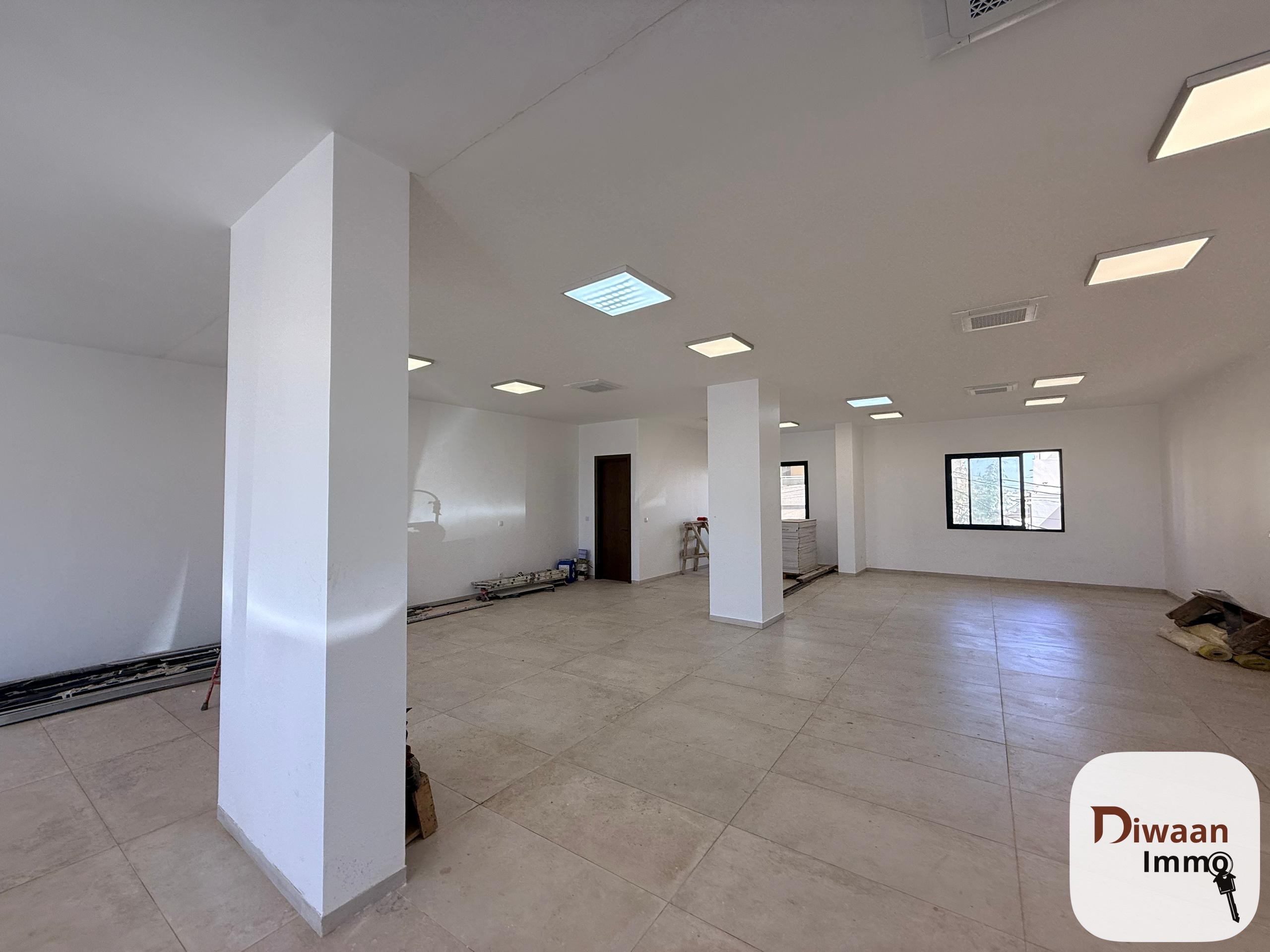 Plateau de bureau de 380M2 aux mamelles - Image 4