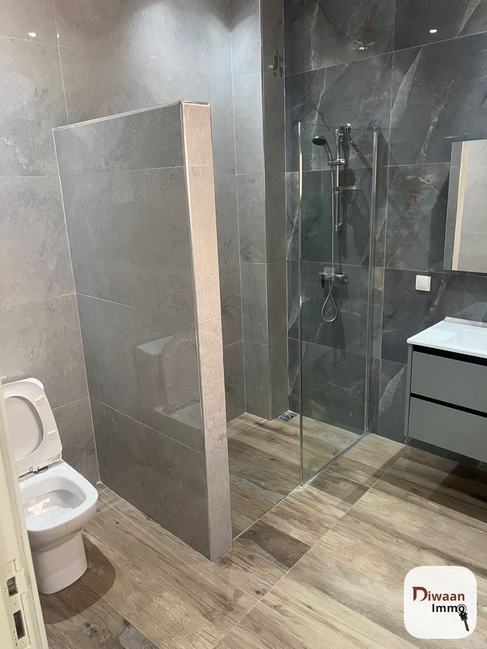 Appartement F4 à louer au Point E - Image 4