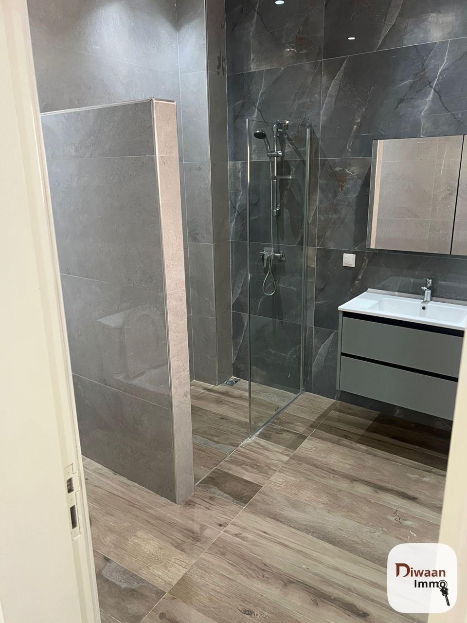 Appartement F4 à louer au Point E - Image 15