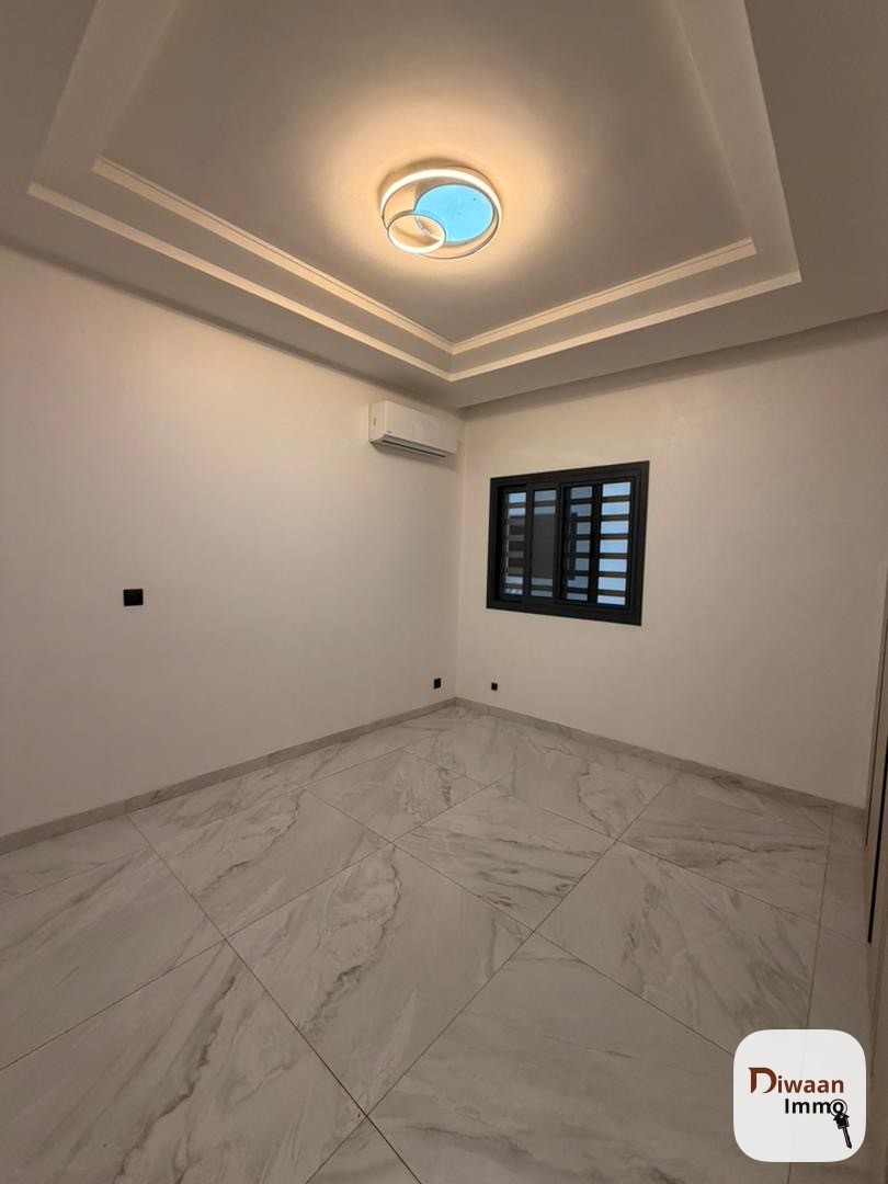 Appartement F4 à vendre à Fann Mermoz - Image 2