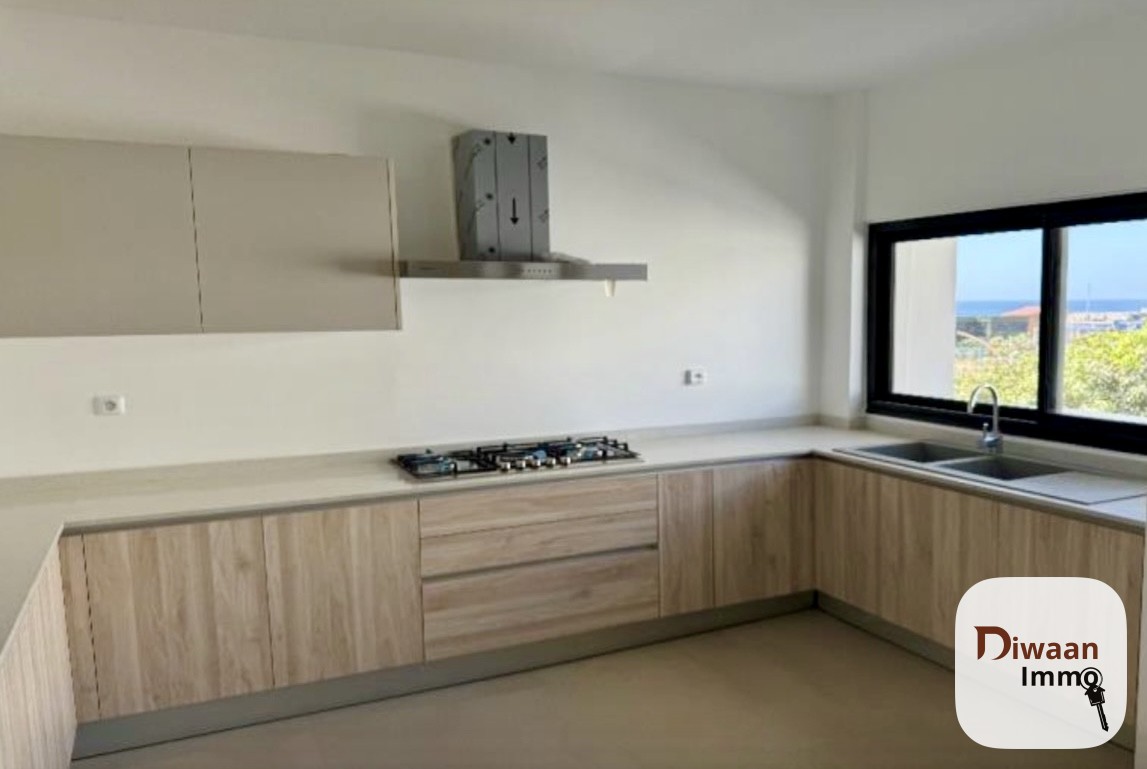 Appartement F4 à louer aux almadies au 3em étage de l'immeuble avec une belle vue sur mer. - Image 3