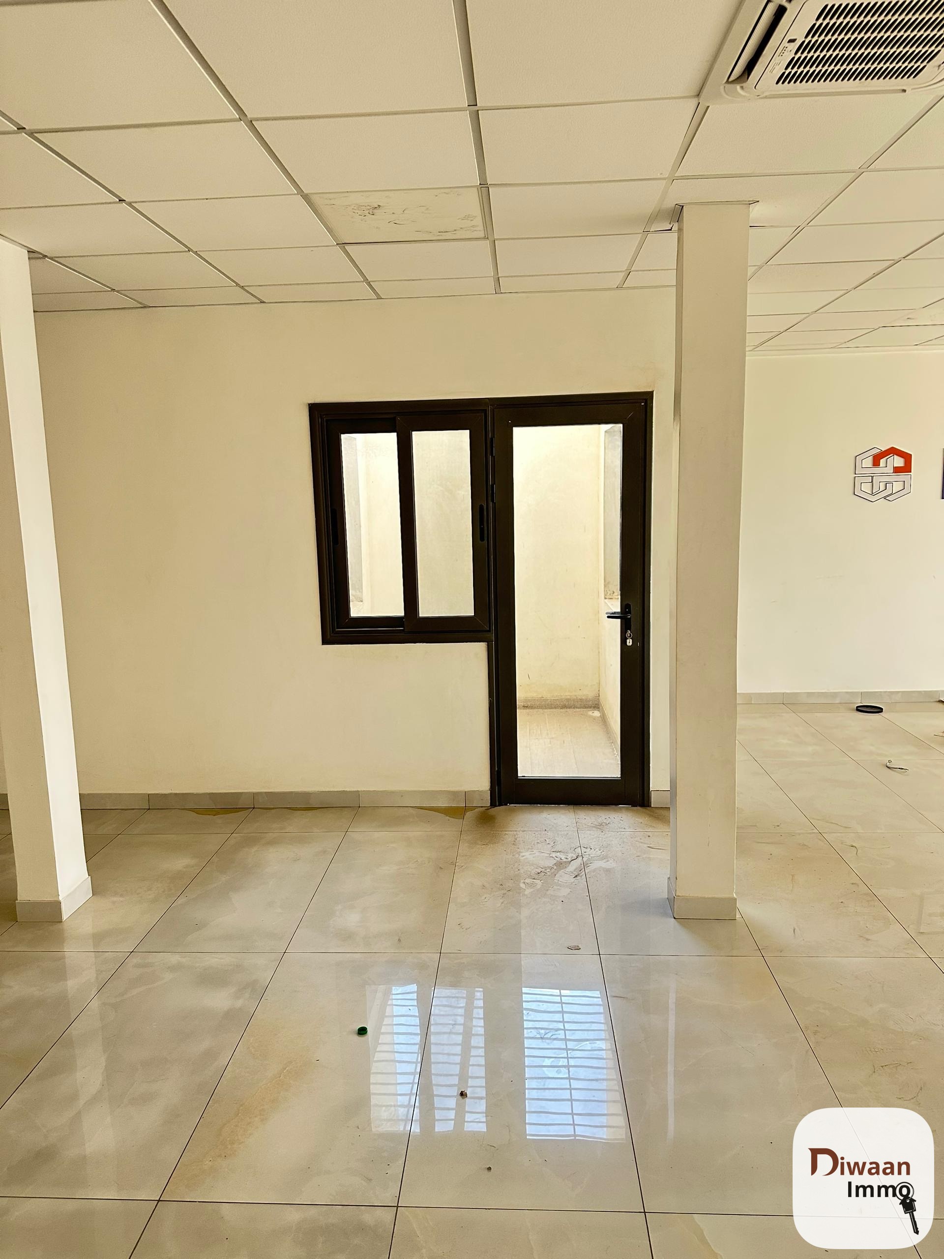 Plateau de bureau à louer sur la VDN première position - Image 9