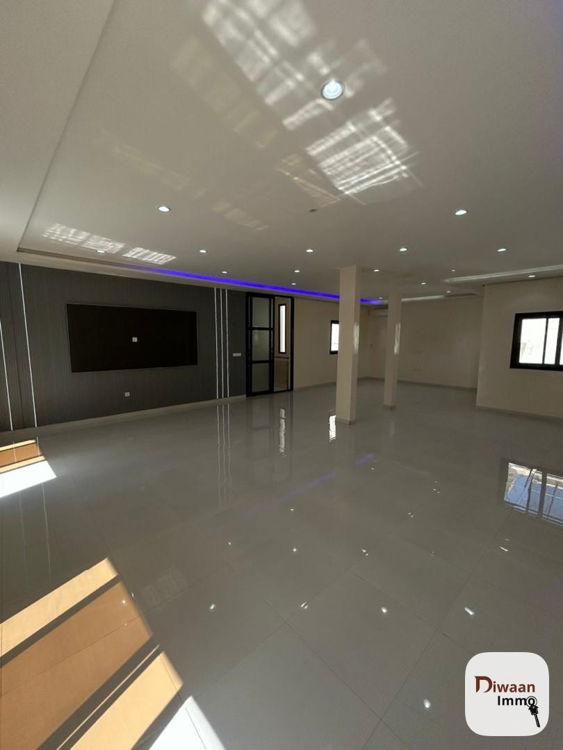 Appartement Duplex F4 à louer à ouakam - Image 3