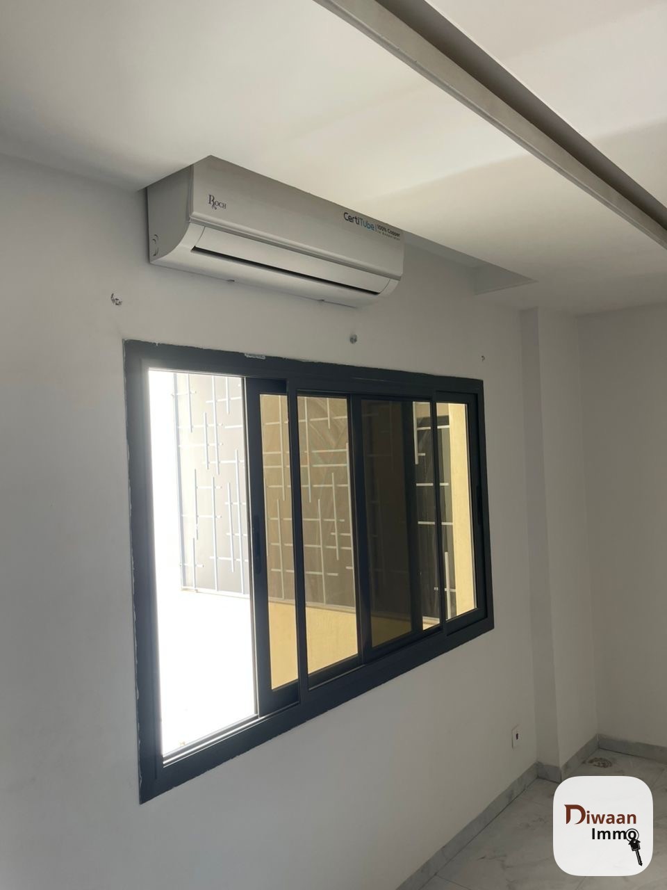 Studio (F2) à louer sur la Vdn - Image 2