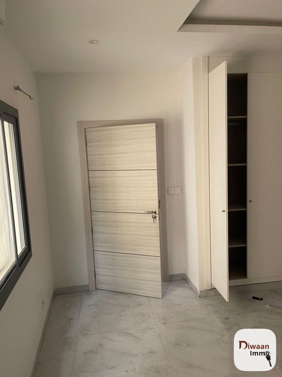 Studio (F2) à louer sur la Vdn - Image 8