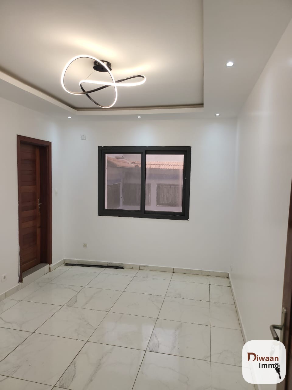 8 appartements F4 à louer à Dieuppeul - Image 4