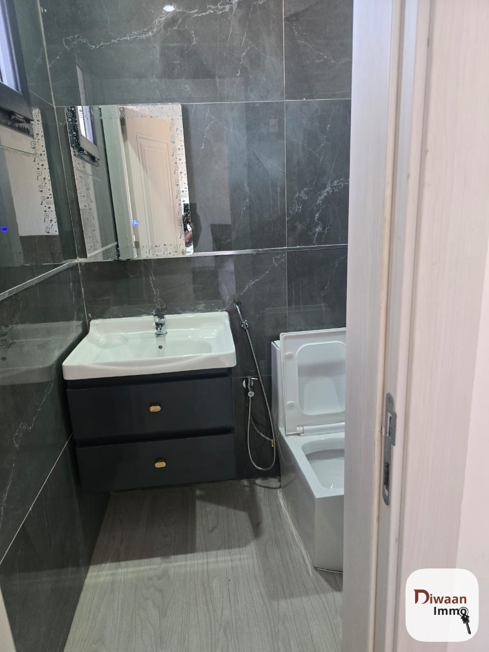 Appartement F4 meublé aux Almadies - Image 4