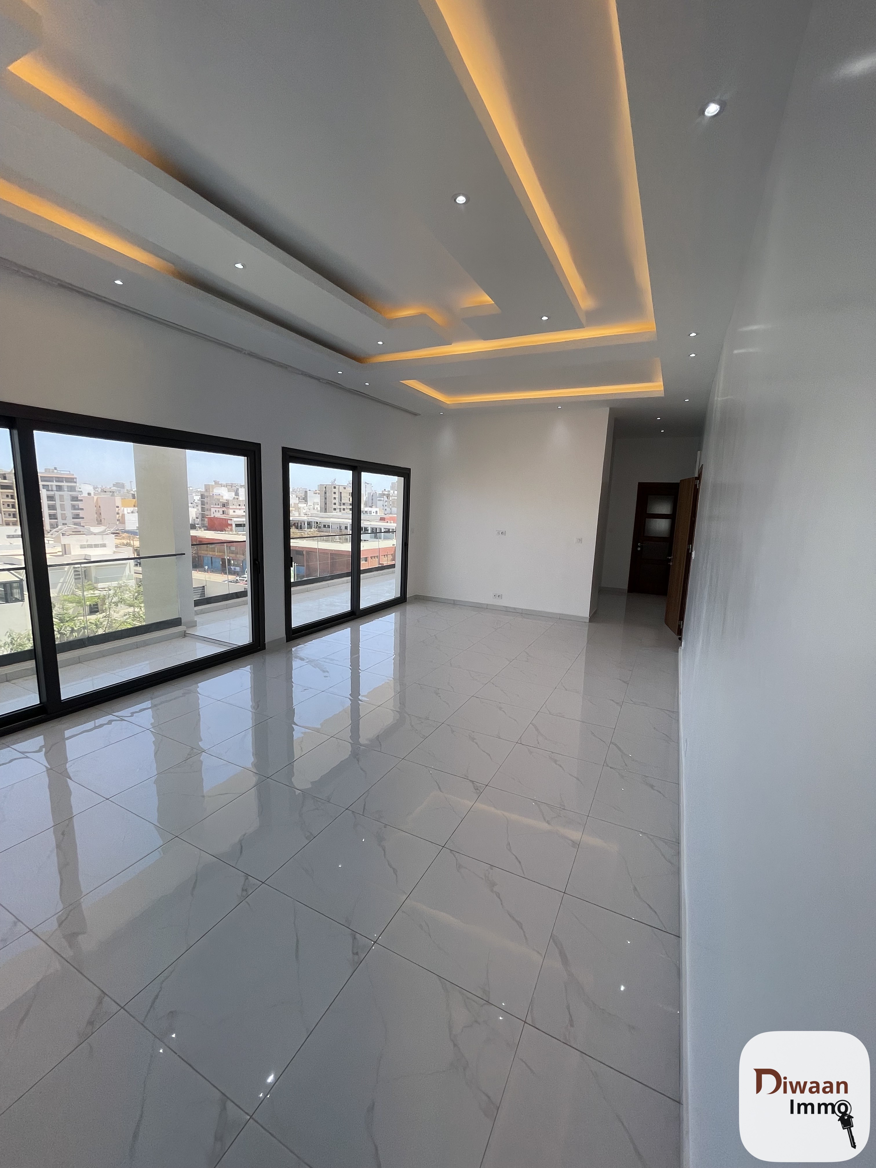 Duplex F6 à louer aux Almadies. - Image 2