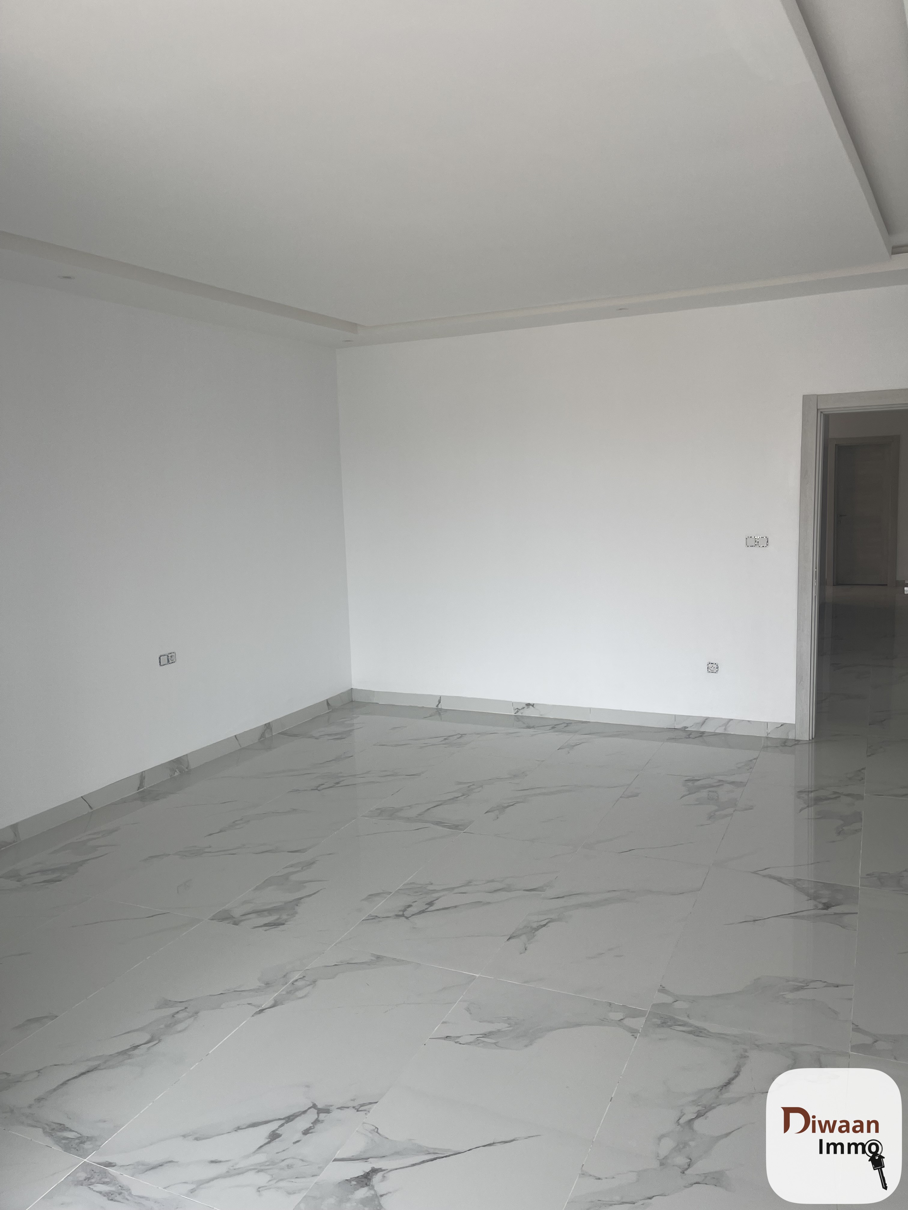 Appartement F4 neuf et moderne sur la route principale de Liberté4 - Image 12