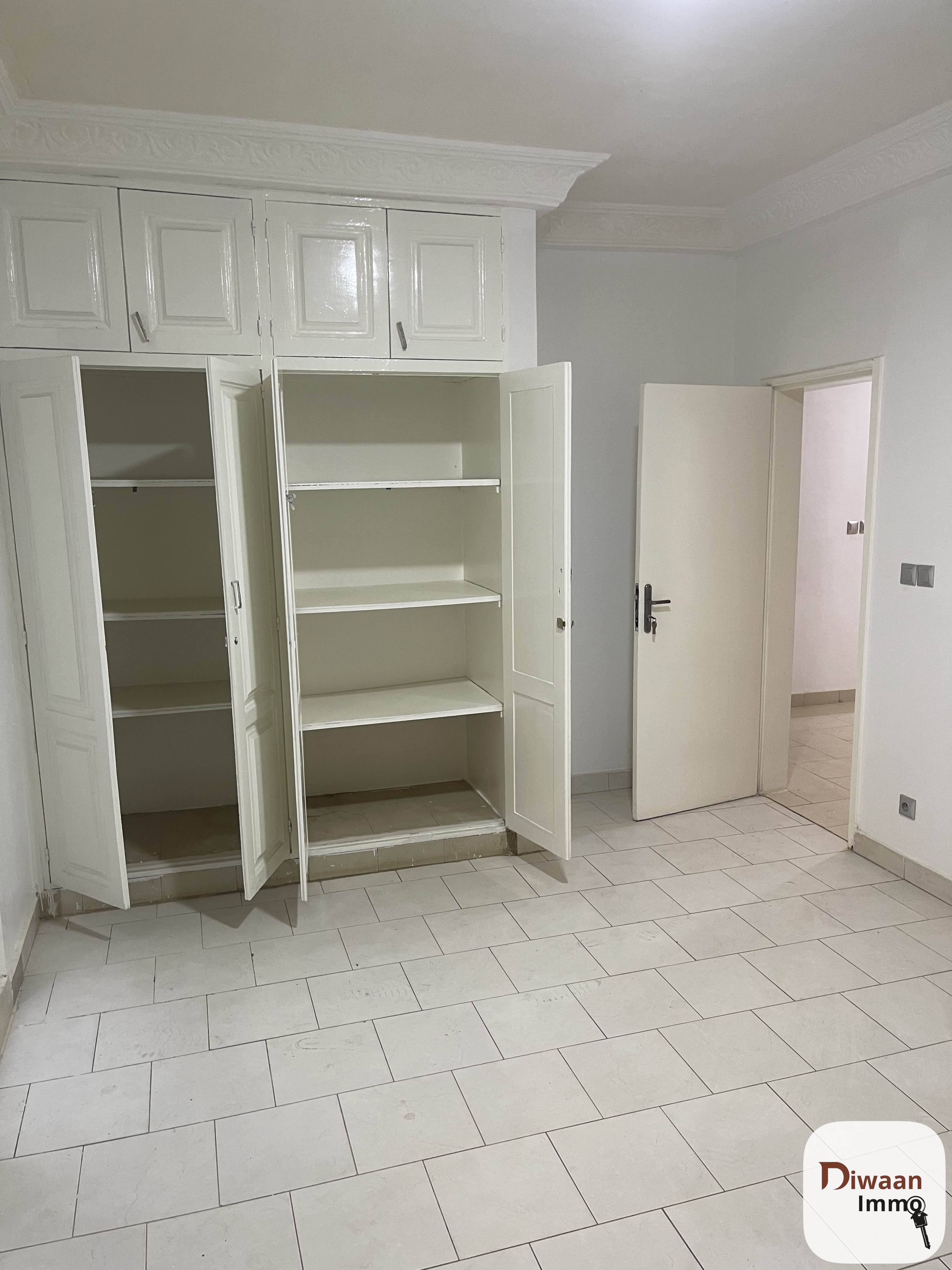 Appartement F4 à louer à la cité Batrain - Image 5