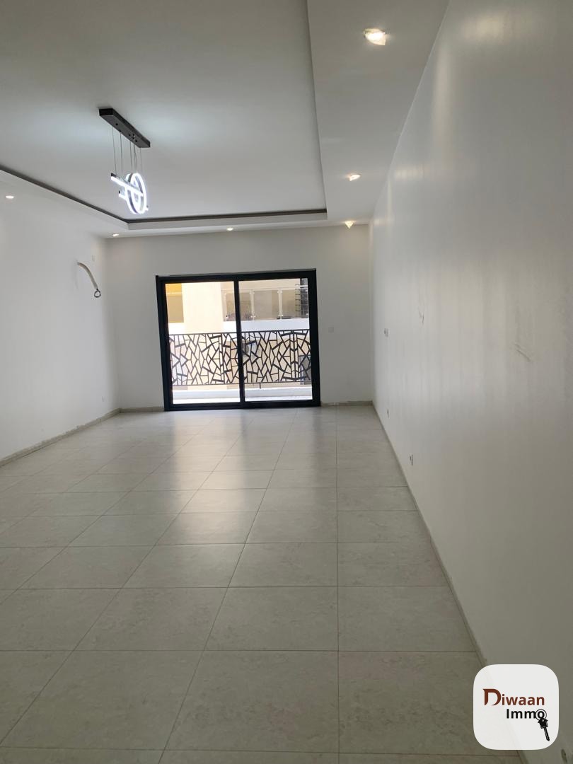 Appartement F4 à louer aux Mamelles immeuble avec salle de sport et piscine - Image 7