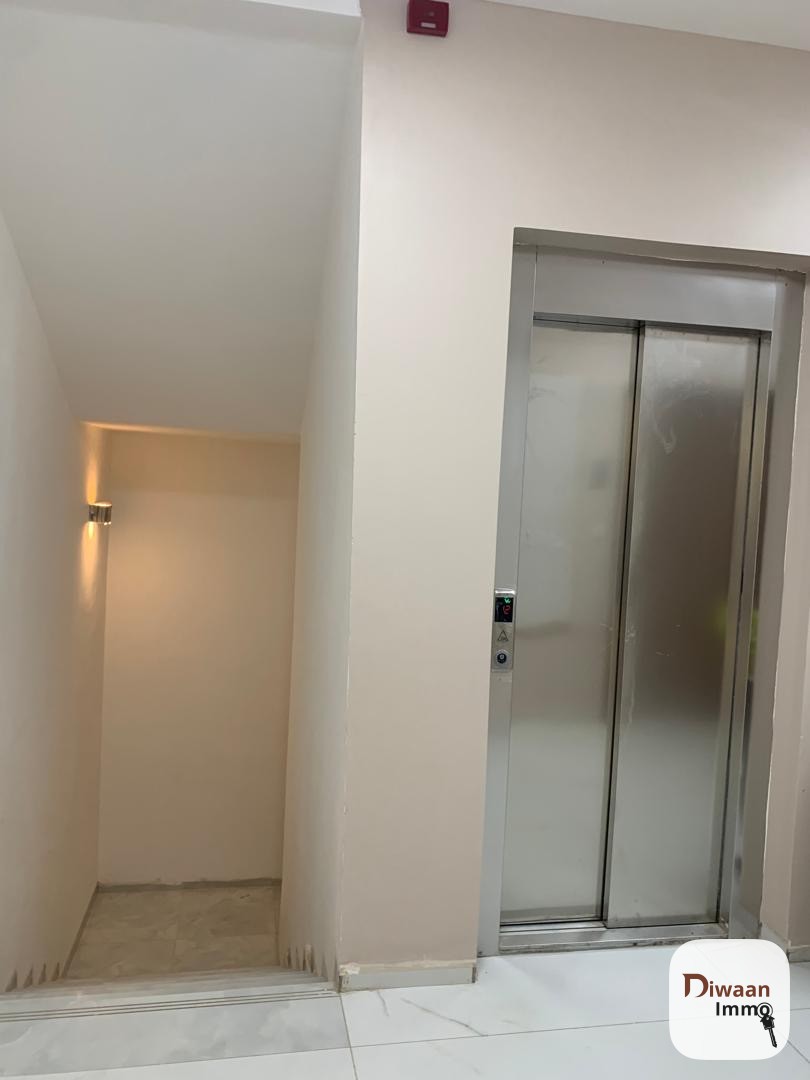 Appartement F4 à louer aux Mamelles immeuble avec salle de sport et piscine - Image 8
