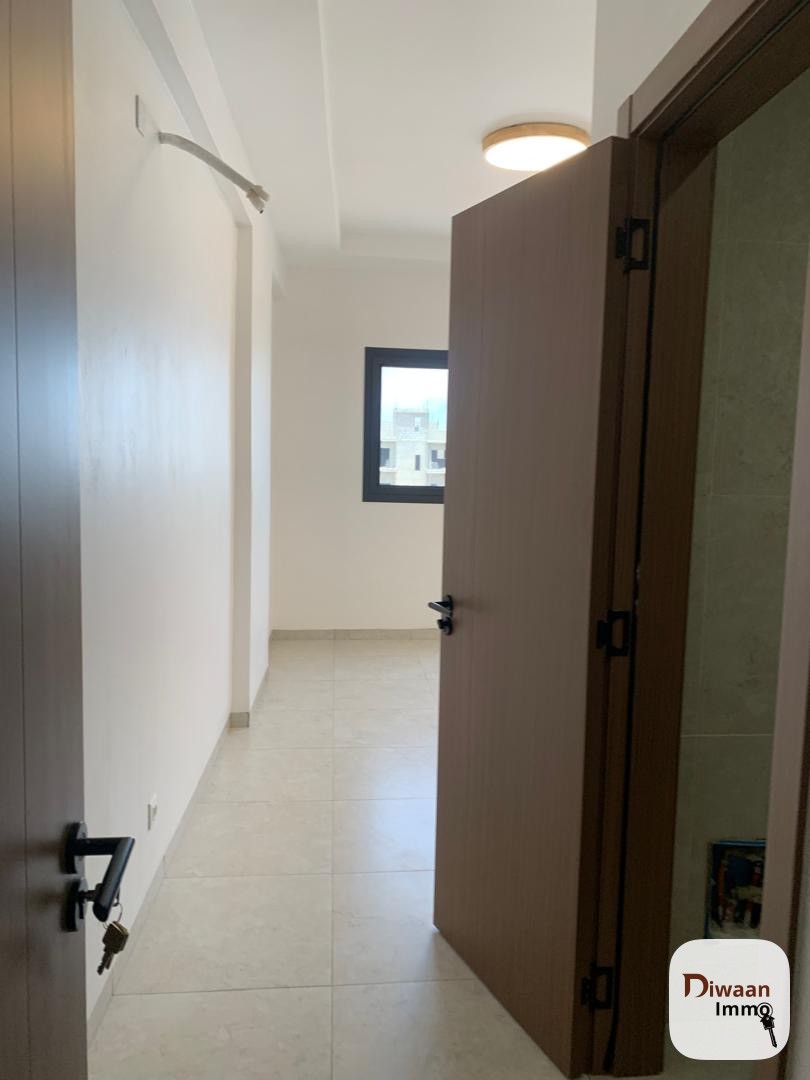 Appartement F4 à louer aux Mamelles immeuble avec salle de sport et piscine - Image 17