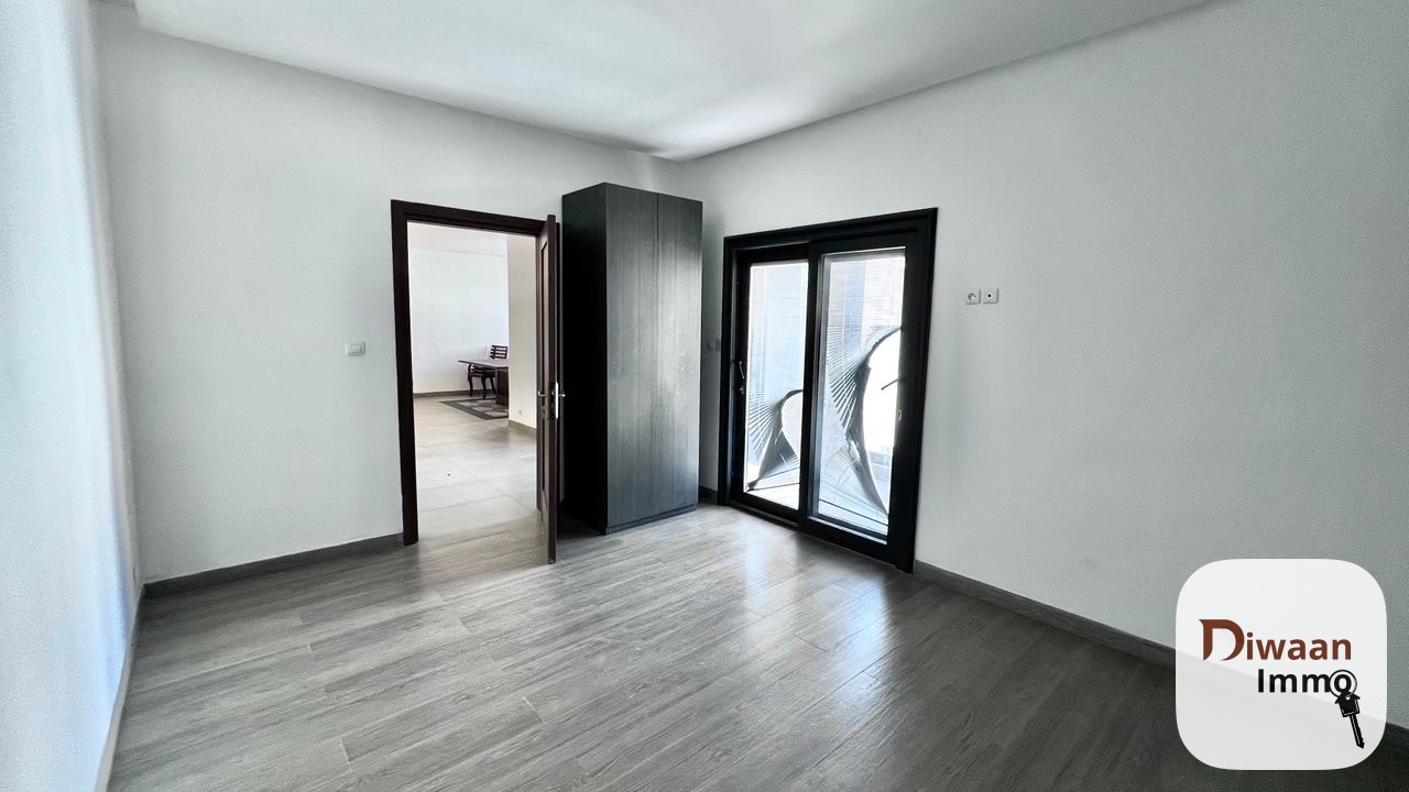 Villa R+3 à louer à la Cité Teylum - Image 2