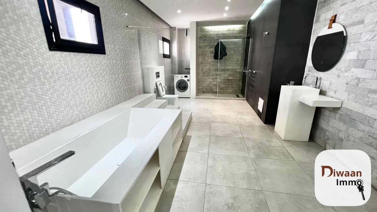 Villa R+3 à louer à la Cité Teylum - Image 3