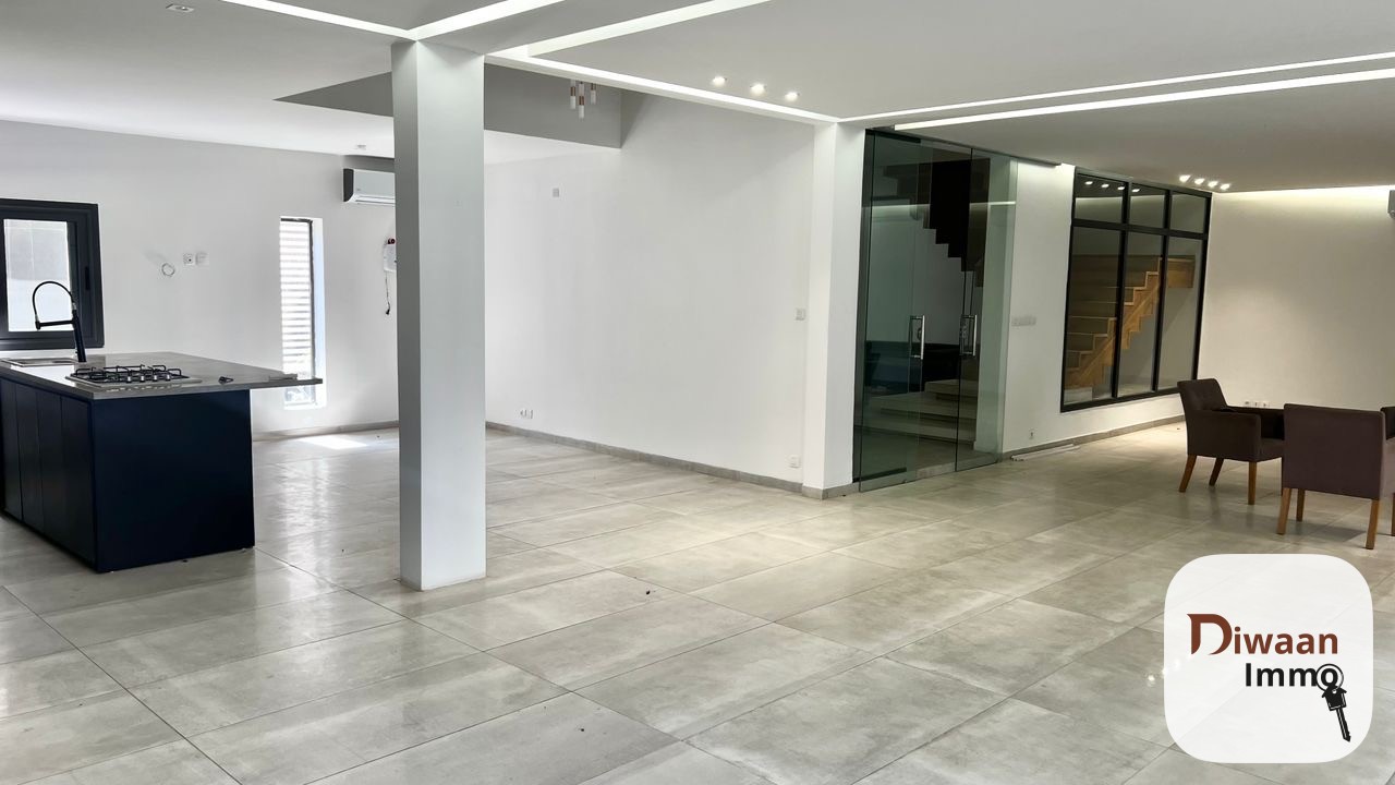 Villa R+3 à louer à la Cité Teylum - Image 6