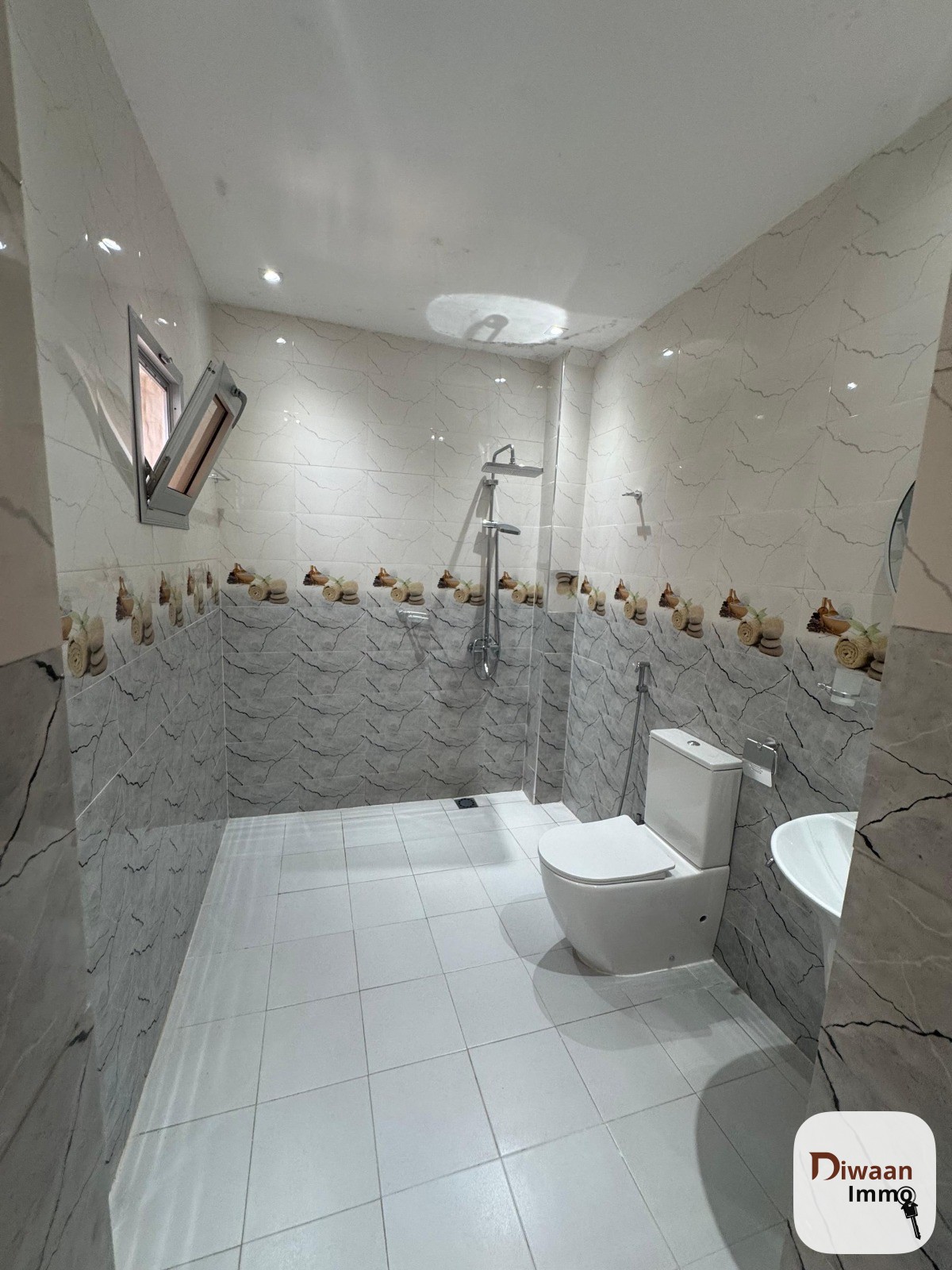 Appartement F4 à louer aux Almadies derrière Katia - Image 3
