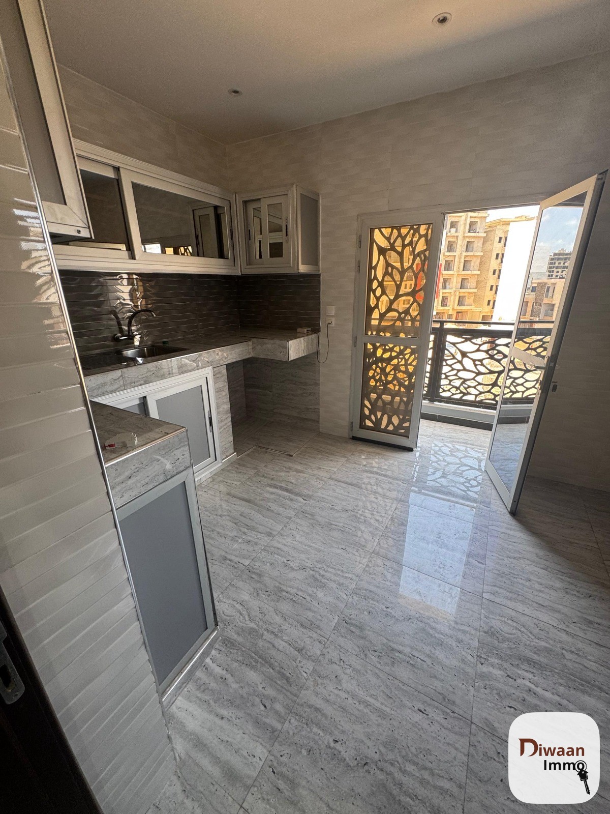 Appartement F4 à louer aux Almadies derrière Katia - Image 13
