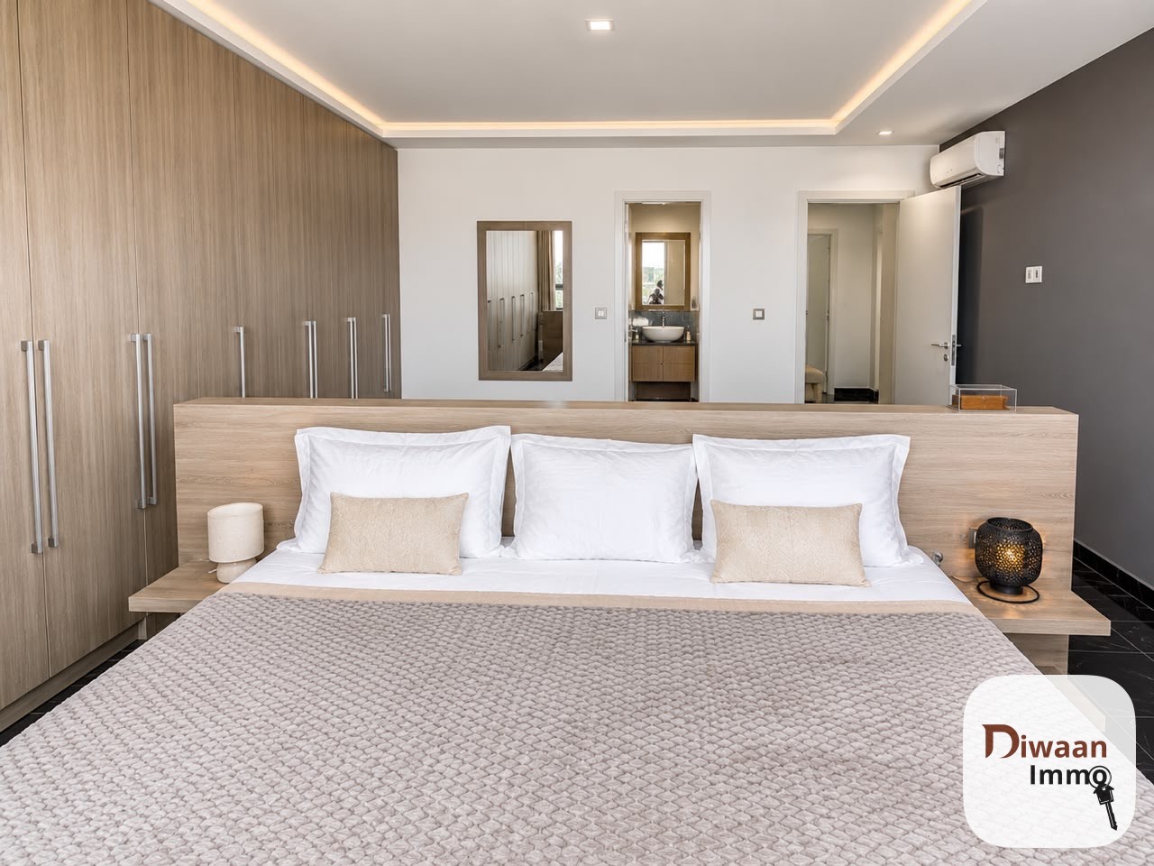 Appartement en Duplex à louer sur la corniche des Mamelles - Image 14
