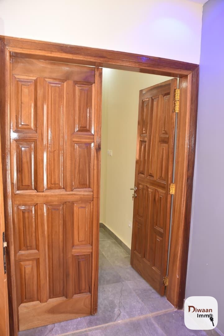 Appartement F4 à louer aux Almadies Recasement - Image 4