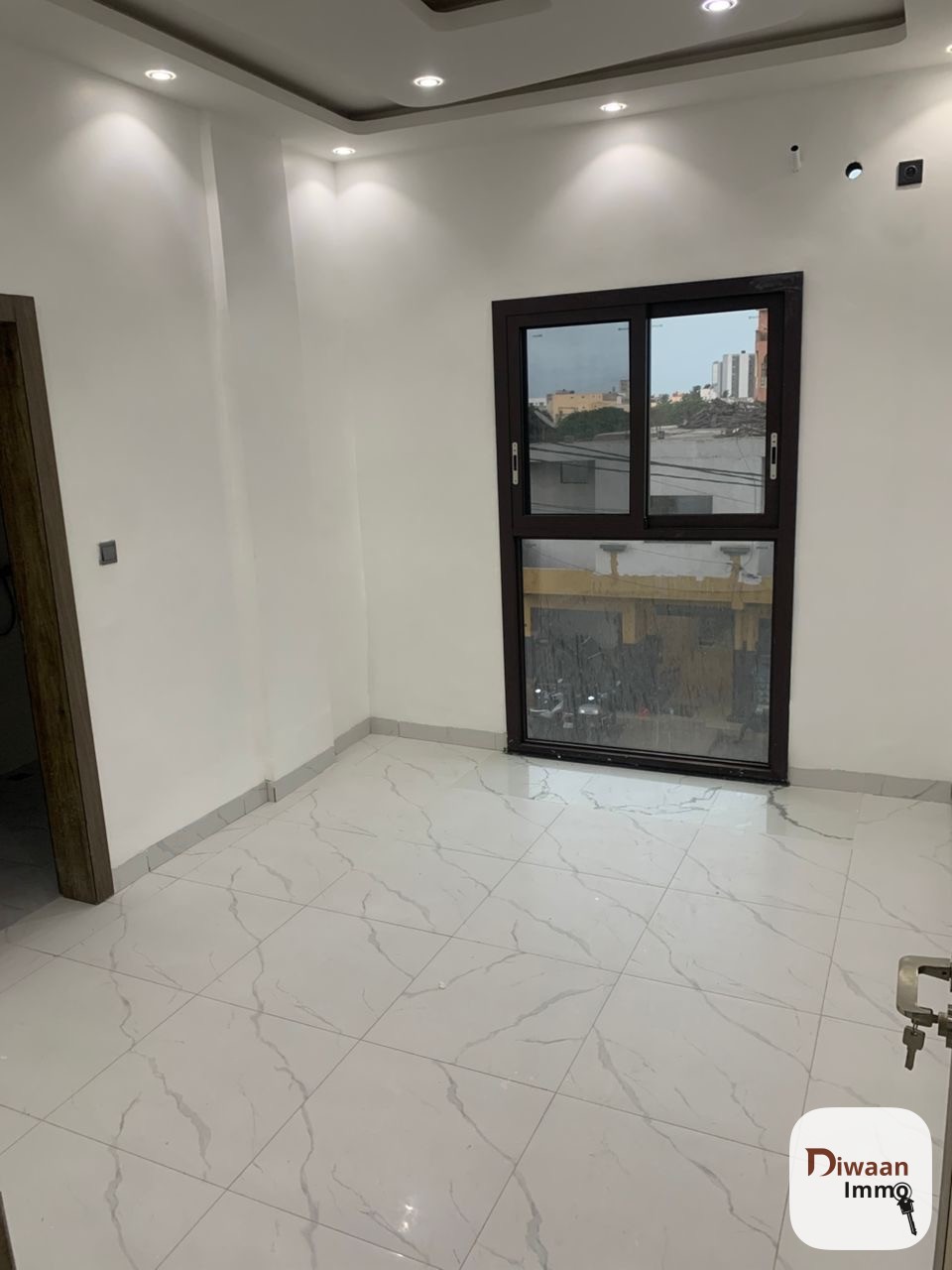 Appartement F2 à louer à la Zone A - Image 17