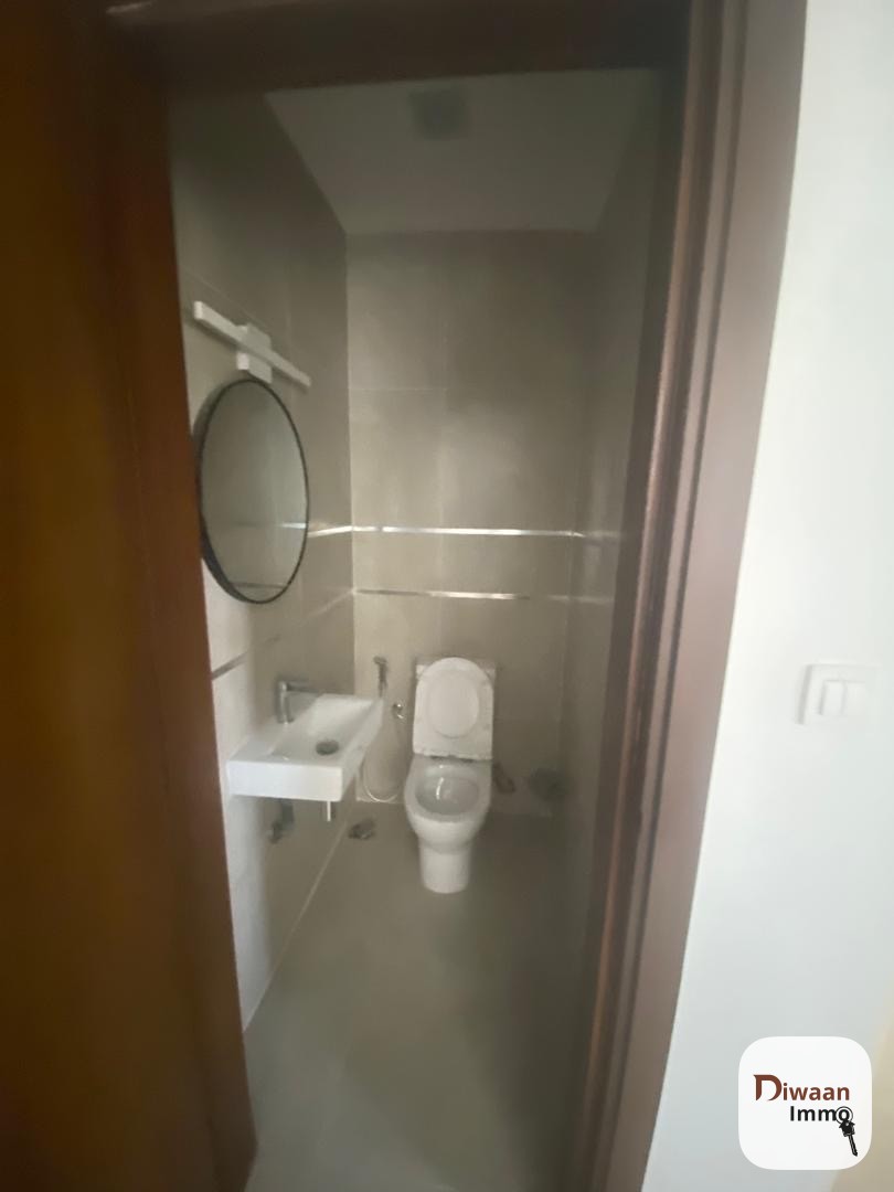Appartement F4 à vendre au Point E - Image 3