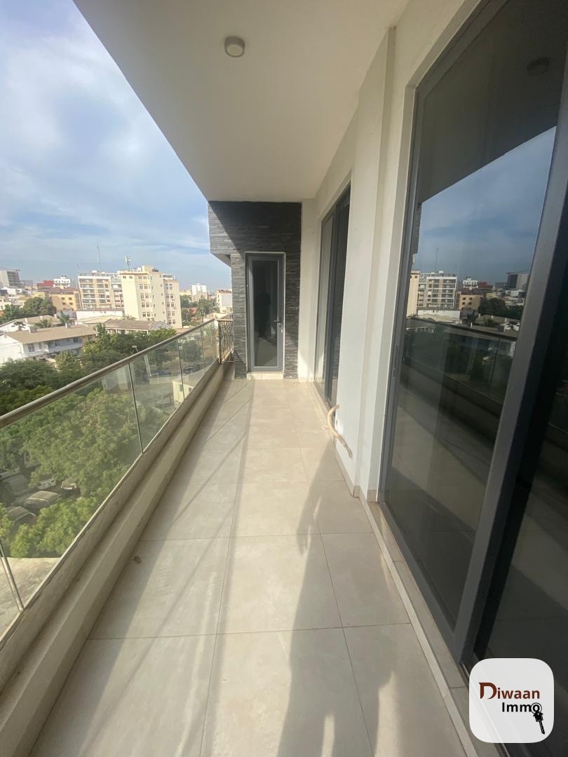 Appartement F4 à vendre au Point E - Image 7