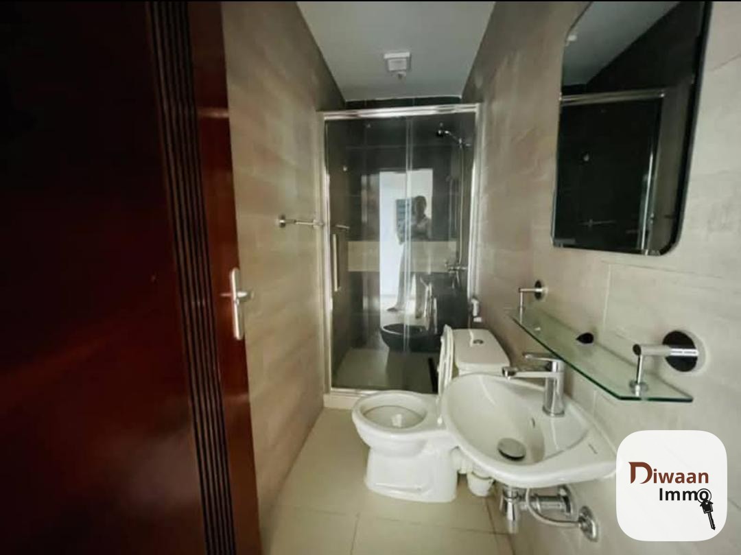 Appartement F4 neuf de 170 m2 à vendre au Point E - Image 4