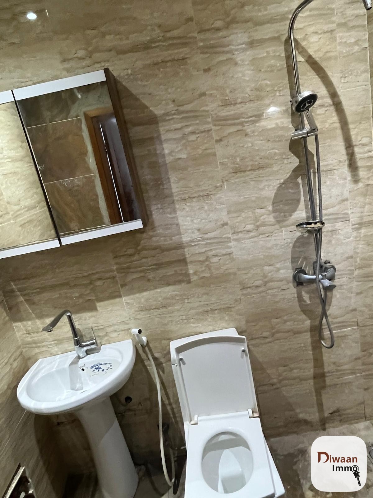 Appartement F2 mini studio à louer à Recasement Almadies