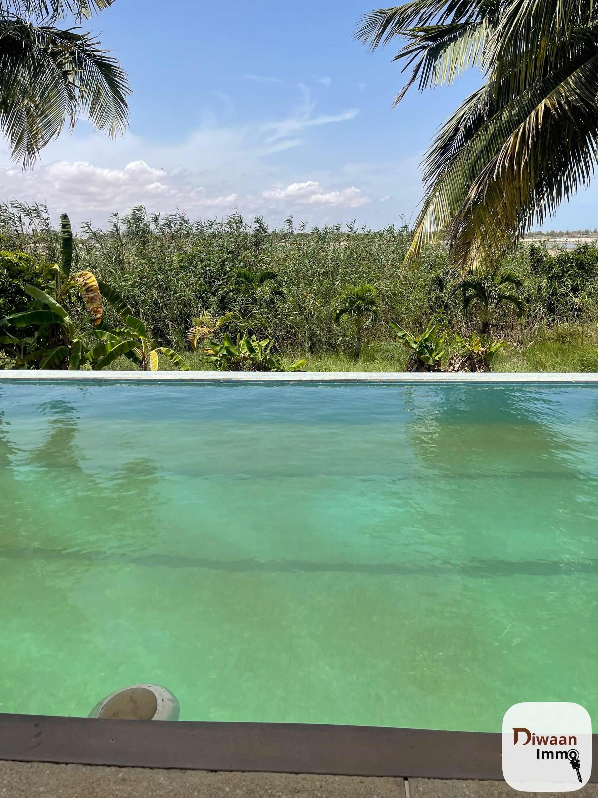 Villa avec 3 chambres à louer sur le lac Rose