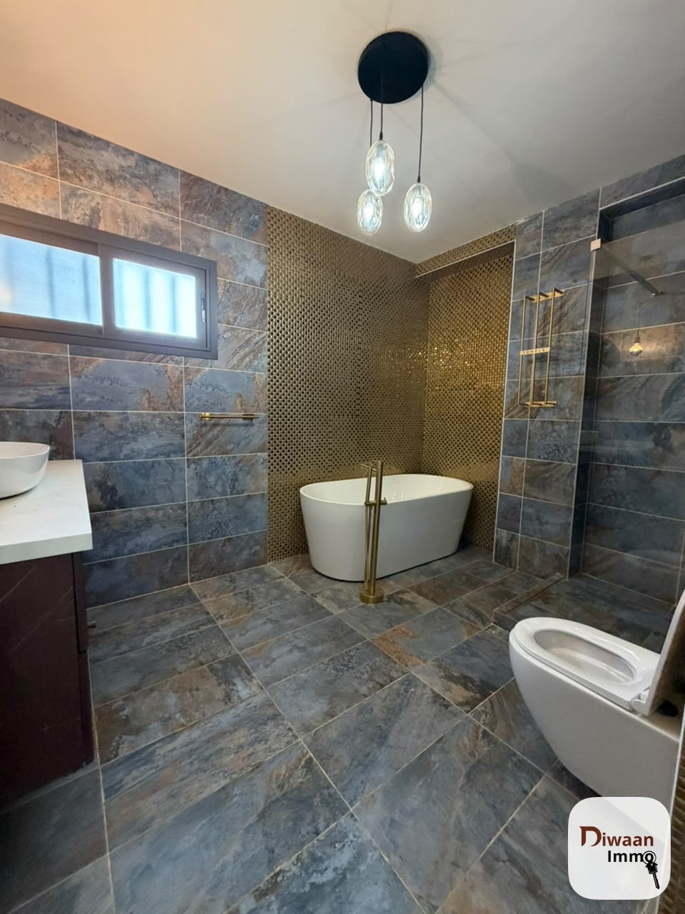 Villa d’exception de 843m2 avec 5 chambres à louer aux Almadies - Image 7