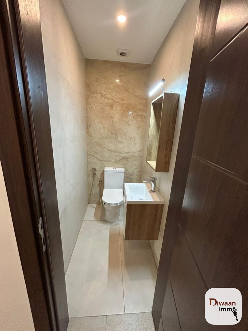 Appartement F4 à louer au Point E - Image 11