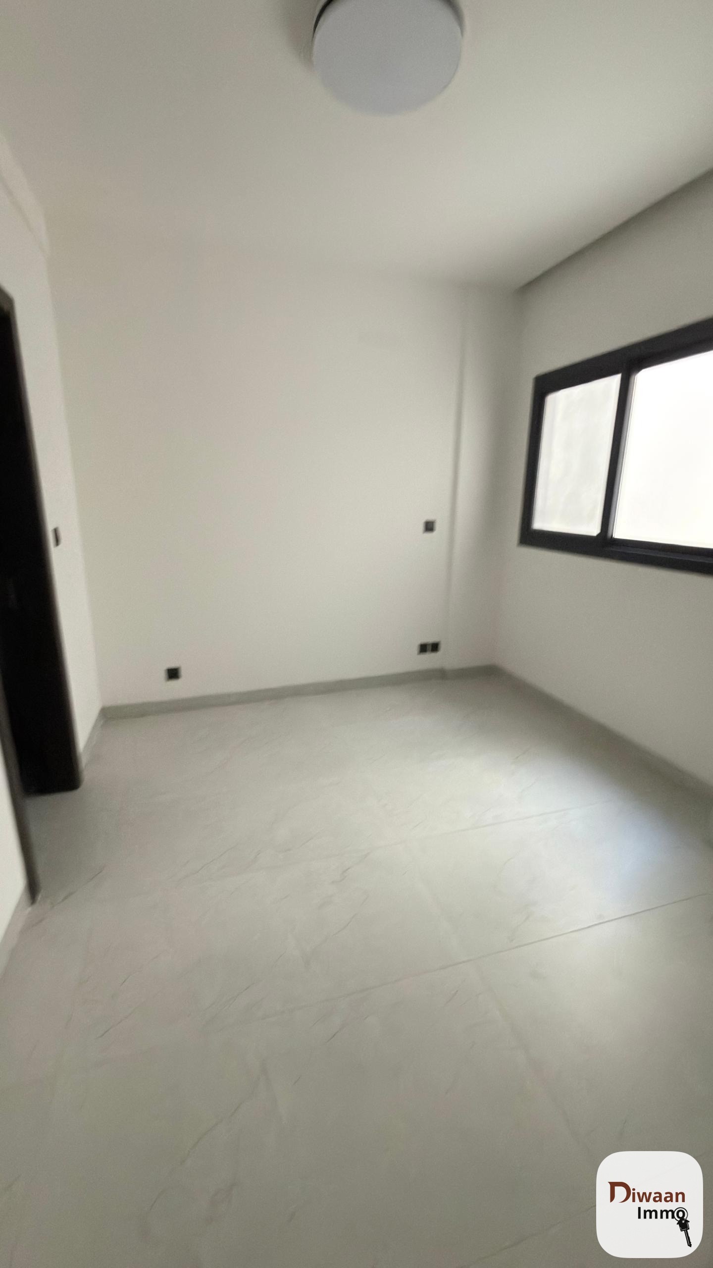 Appartement F4 à vendre au Point E. - Image 3