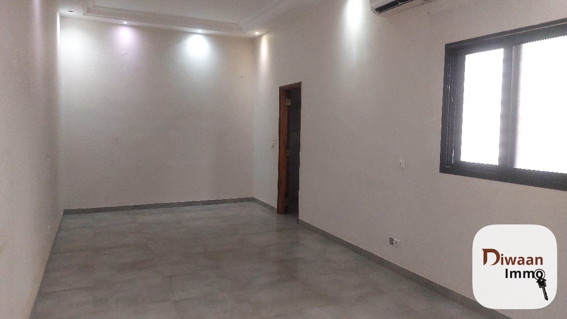 Appartement F4 à louer à Sicap Baobab - Image 15