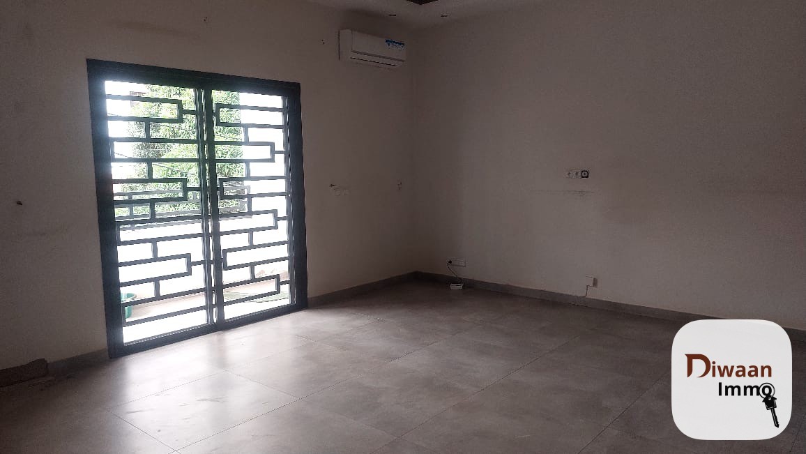 Appartement F4 à louer à Sicap Baobab - Image 16